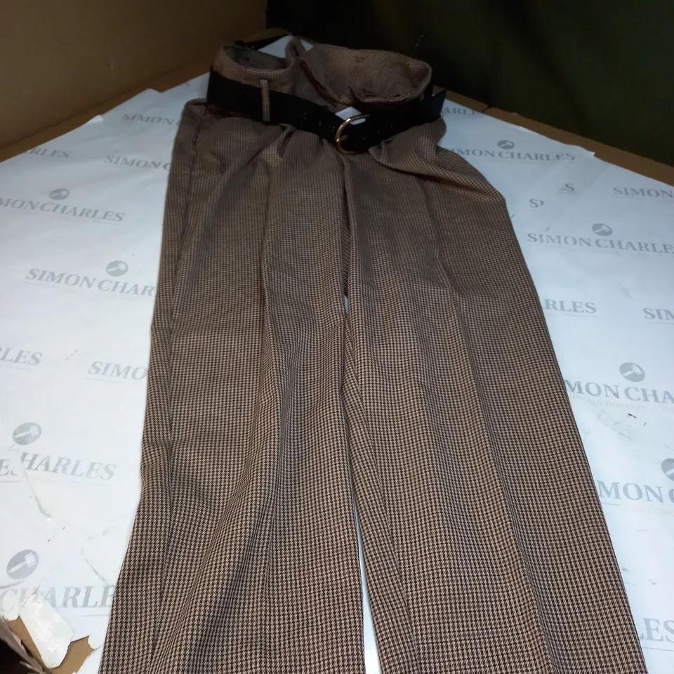 ZARA CHEQURED TROUSERS SIZE M