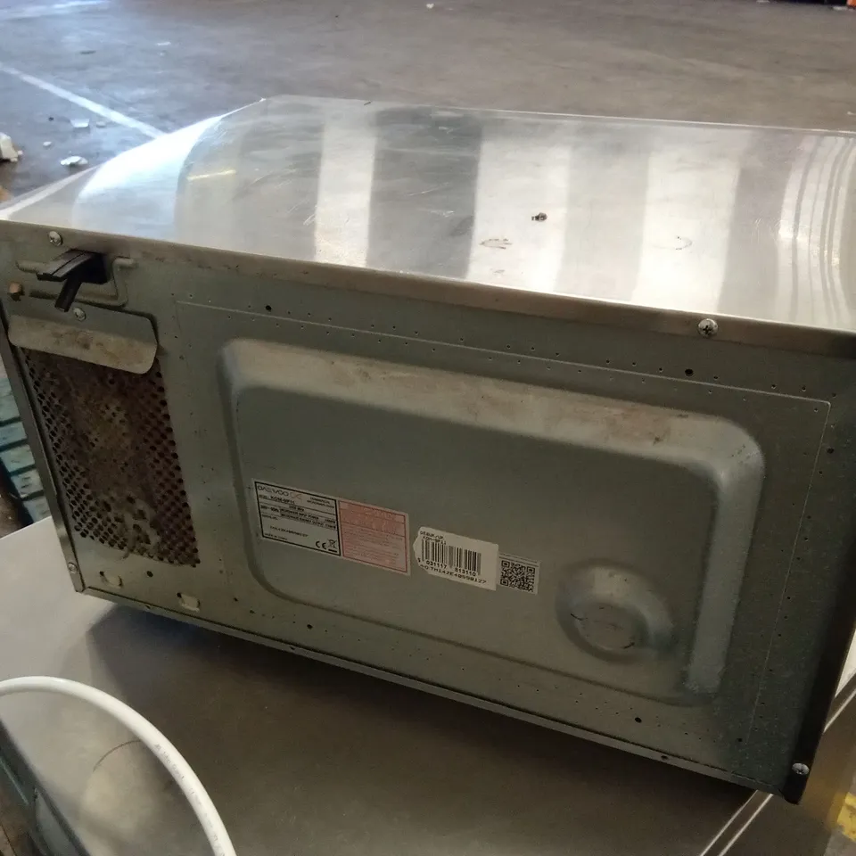 DAEWOO KOM-9P11 COMMERCIAL MICROWAVE OVEN 