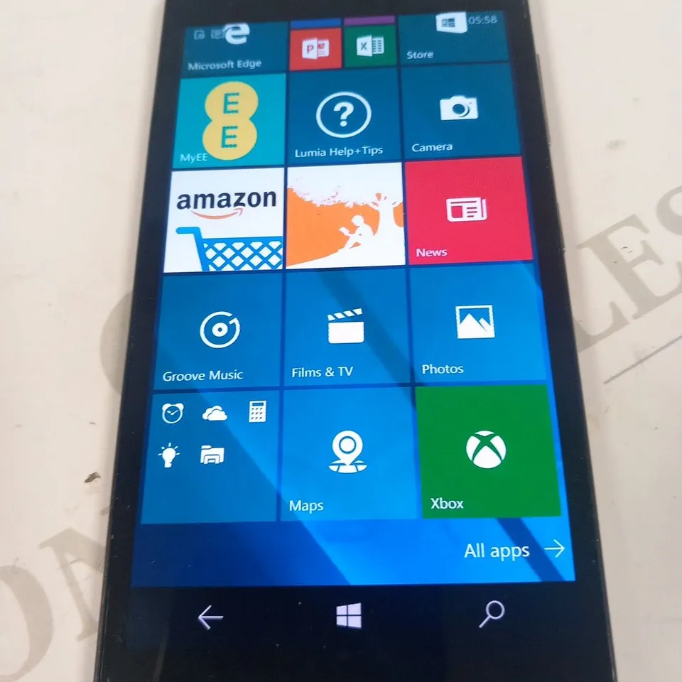 MICROSOFT LUMIA 650 MOBILE PHONE 