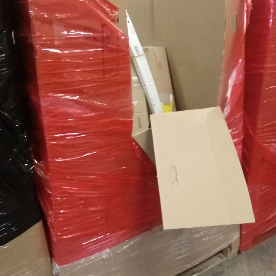 PALLET OF ASSORTED HOUSEHOLD GOODS AND PRODUCTS TO INCLUDE; STEAM CLEANERS, UMBRELLAS, KIDS CAR SEAT ETC