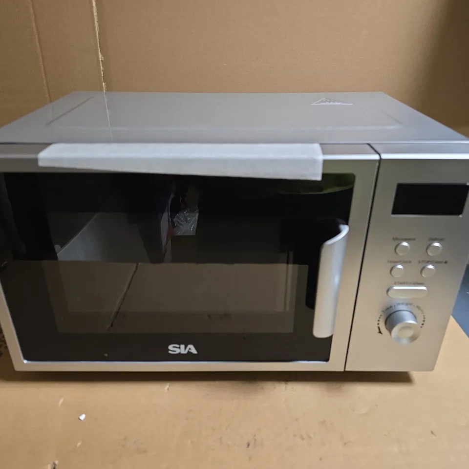 BOXED SIA MICROWAVE OVEN