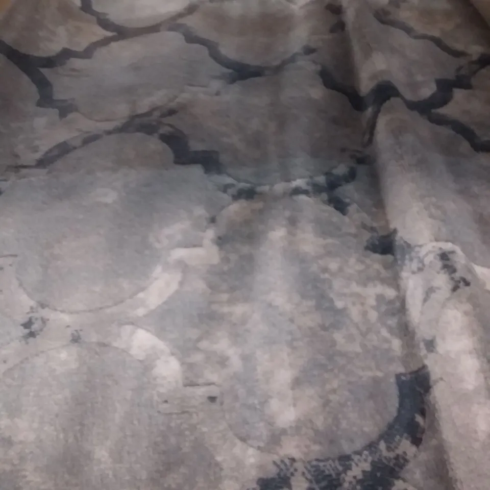 DEFAZIO FLATWEAVE GREY RUG - 155 X 230CM