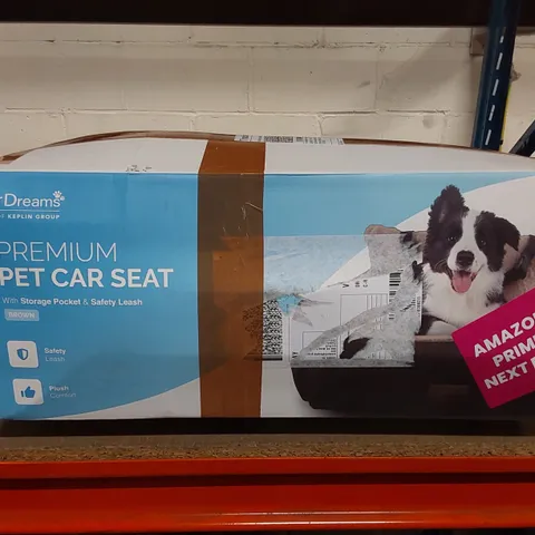 BOXED FUR DREAMS PREMIUM PET CAR SEAT