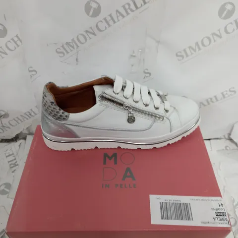 MODA IN PELLE ARIELA WHITE TRAINERS - SIZE 8 BOXED