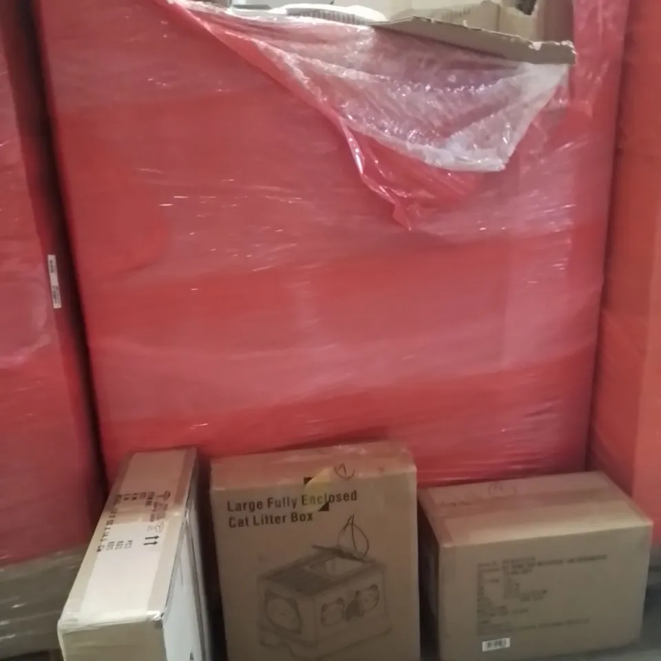 PALLET OF ASSORTED HOUSEHOLD GOODS AND PRODUCTS TO INCLUDE;CAT LITTER BOX,RIDE ON SUITCASE,CEILING FAN WITH LIGHT