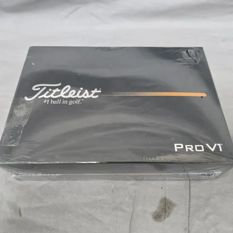 SEALED TITLEIST PRO V1 SET OF GOLF BALLS