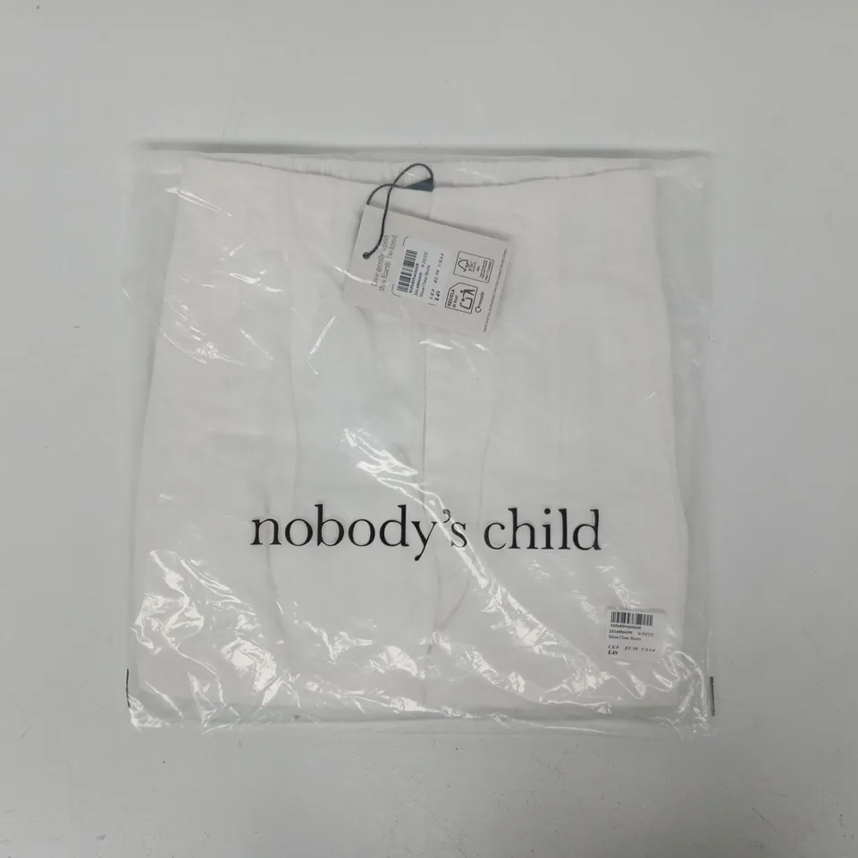 BAGGED NOBODY'S CHILD SILSOE CLEAN SHORTS IN WHITE SIZE UK 8