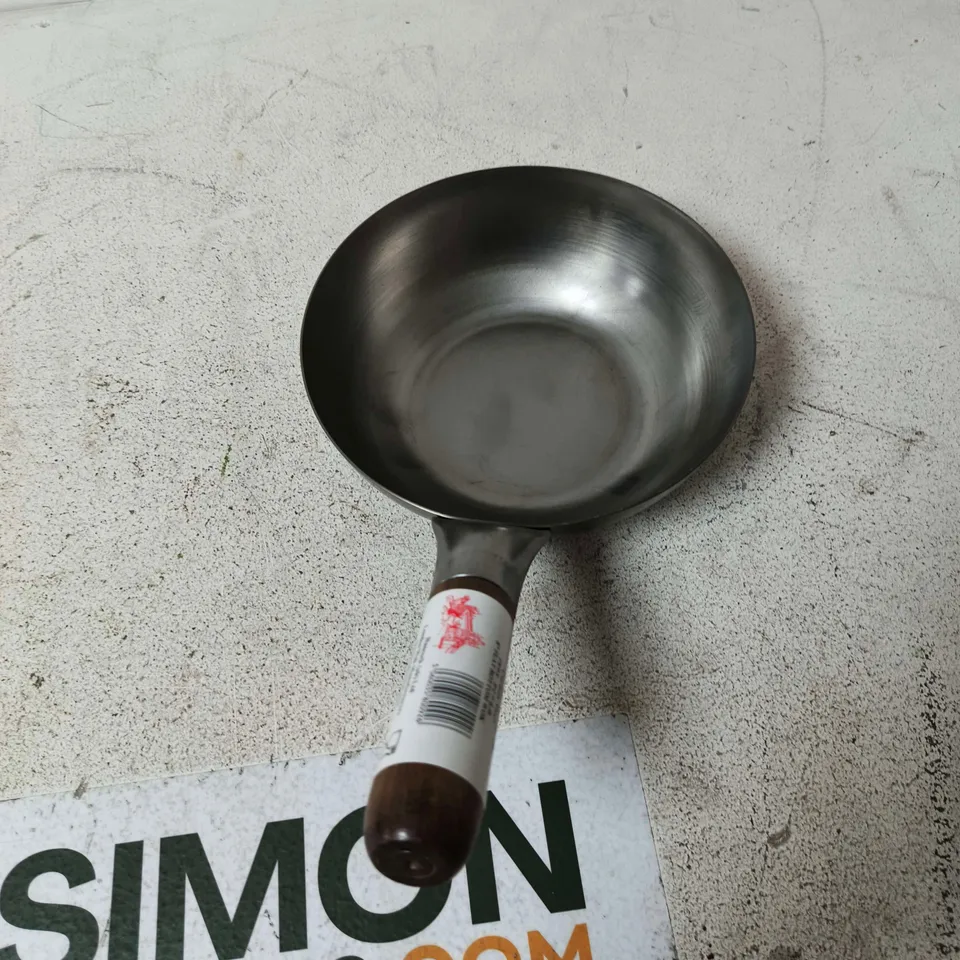 CARBON STEEL 8IN FLAT-BOTTOM WOK WITH WOODEN HANDLE (LONDON WOK MANUFACTURERS)