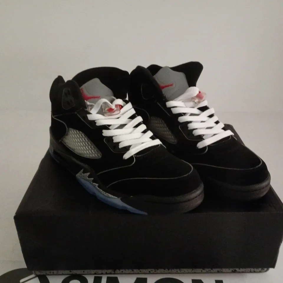 NIKE AIR JORDAN BLACK UK 7.5 BOXED