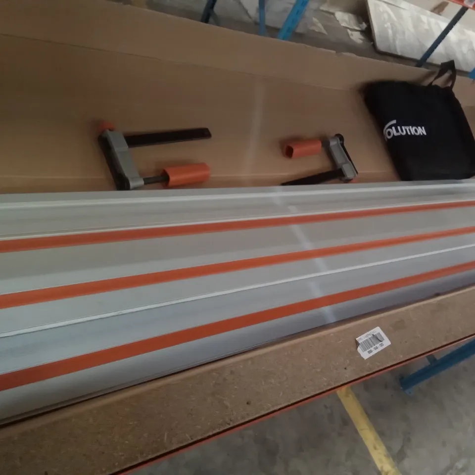 BOXED EVOLUTION 2.8M/9'4" CIRCULAR SAW TRACK
