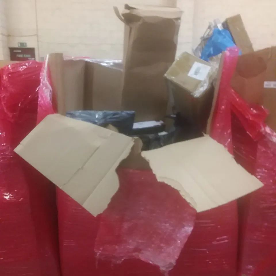 PALLET OF ASSORTED HOUSEHOLD PRODUCTS AND ITEMS, INCLUDING; PLAY MAT, CANVAS PRINT, PORTABLE FOLDABLE BATHTUB, BOXED FURNITURE ETC