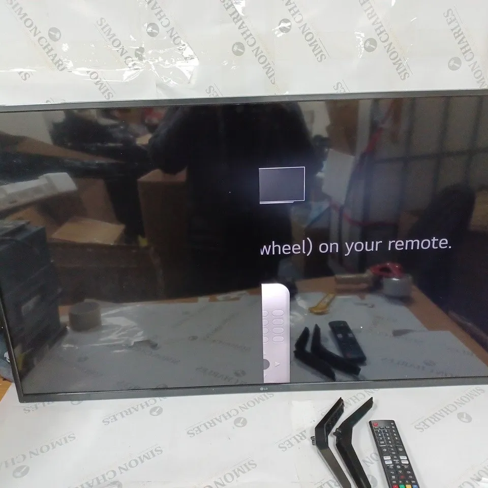 BOX OF ASSORTED PHILIPS TELEVISIONS - collection only 