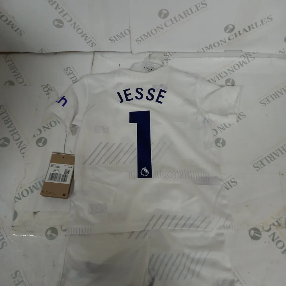 TOTTENHAM HOTSPUR HOME SHIRT AND SHORTS WITH JESSE 1 SIZE 24-36 MONTHS