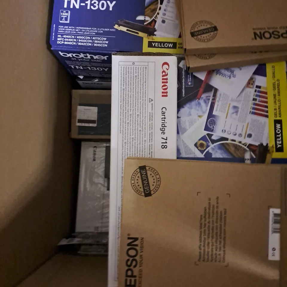 BOX OF APPROXIMTAELY 12 ASSORTED ITEMS TO INCLUDE - BROTHER TN-130Y , CANON 718 , EPSON VIVA LIGHT MAGENTA T46S6 ETC