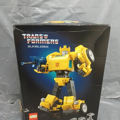 BOXED LEGO TRANSFORMERS BUMBLEBEE SET - 10338