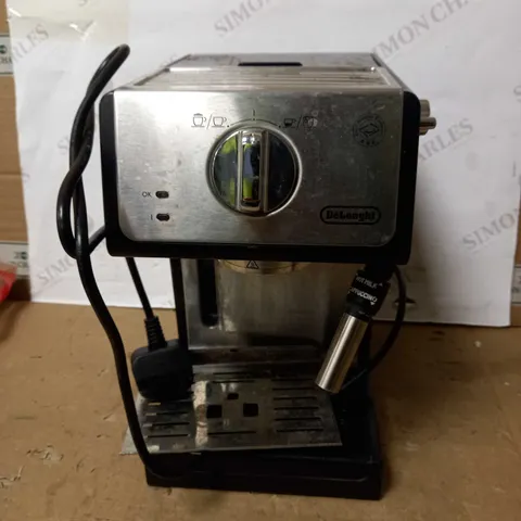 DELONGHI ESPRESSO MACHINE