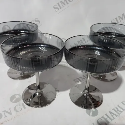BUNDLEBERRY BY AMANDA HOLDEN SET OF 4 FLUTED COUPE CHAMPAGNE GLASSES