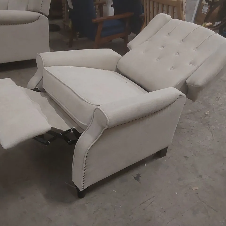 76CM WIDE CLASSIC PUSH BACK RECLINER WITH TUFTED BACK AND RIVETS