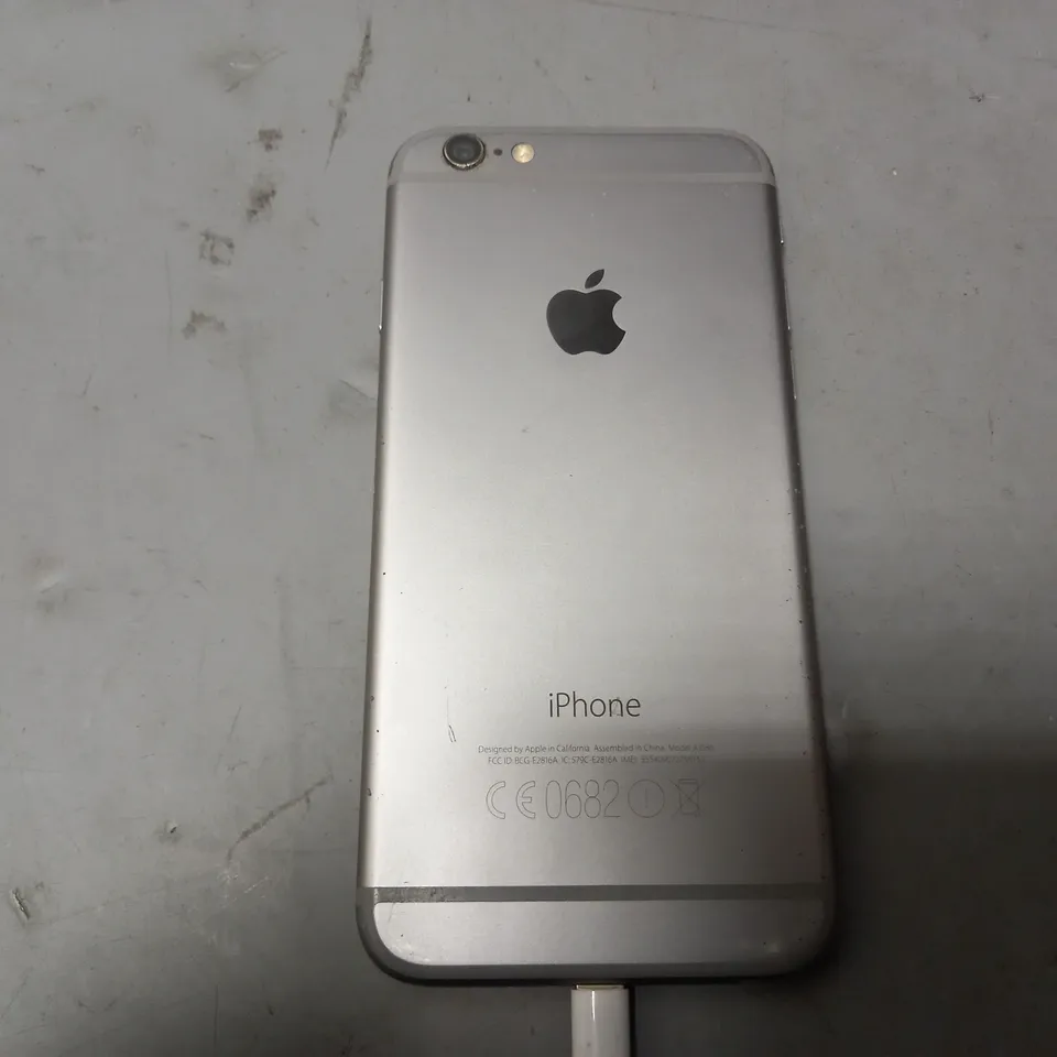 APPLE IPHONE 6 SMARTPHONE 