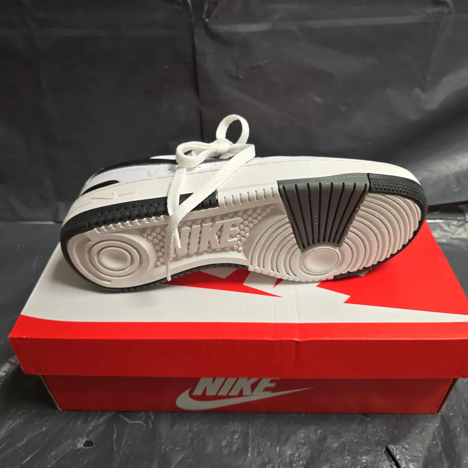 NIKE GAMMA FORCE WMNS SNEAKERS WHITE/BLACK – BOXED UK 6