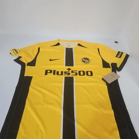NIKE BSC YOUNG BOYS FOOTBALL SHIRT – SIZE XL
