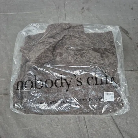 NOBODY'S CHILD MTJ SLASH NECK EXPOSED SEAM JUMPER IN BROWN SIZE UK XS