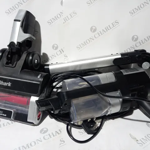 BOXED SHARK STRATOS ANTI HAIR WRAP PET PRO VACUUM CLEANER HZ3000UKT