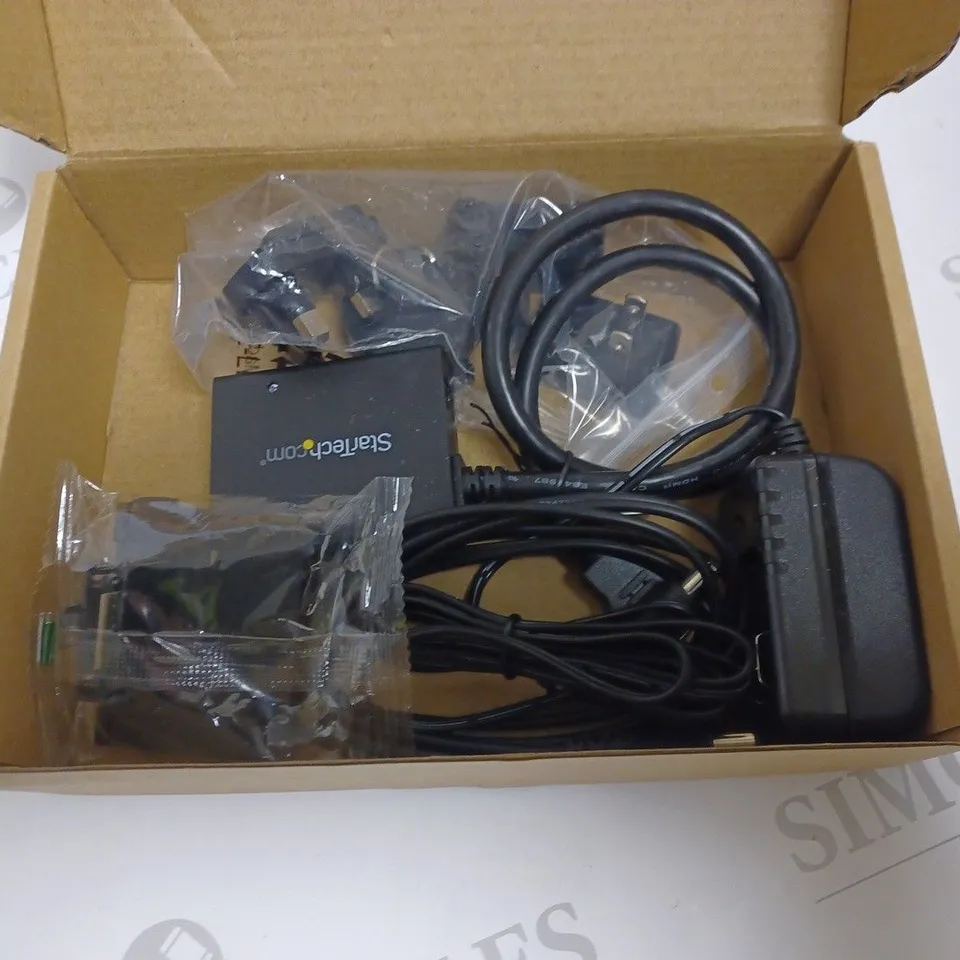 STAR TECH 2-PORT HDMI SPLITTER WITH USB POWER 4K