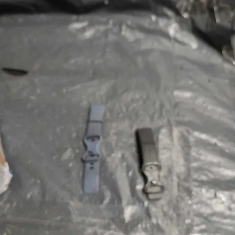 BOX OF APPROXIMATELY 200 ASSORTED WATCH STRAPS