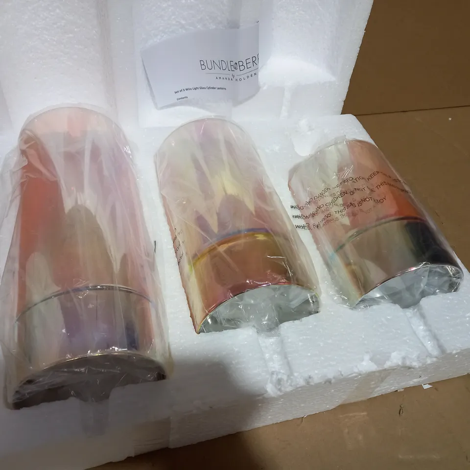 BUNDLEBERRY BY AMANDA HOLDEN SET OF WIRE LIGHT GLASS CYLINDER LANTERNS