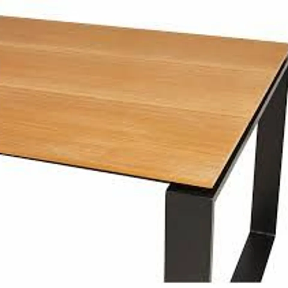 BOXED MARTINUS BLACK/TEAK TABLETOP (2 BOXES)