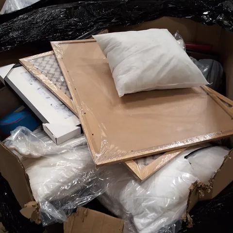 PALLET CONTAINING ASSORTED HOUSEHOLD PRODUCTS INCLUDING PICTURE FRAMES, PILLOWS, BED SHEETS & SPIDERMAN LUNCH BOX