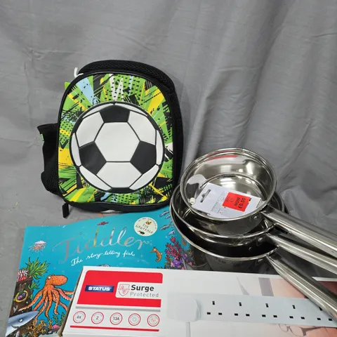 APPROXIMATELY 15 ASSORTED HOUSEHOLD PRODUCTS TO INCLUDE PAN SET, BACKPACK, EXTENSION LEAD ETC 