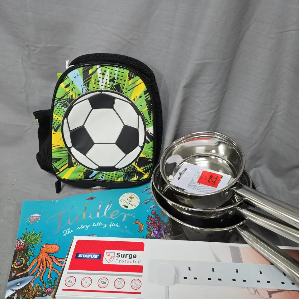 APPROXIMATELY 15 ASSORTED HOUSEHOLD PRODUCTS TO INCLUDE PAN SET, BACKPACK, EXTENSION LEAD ETC 