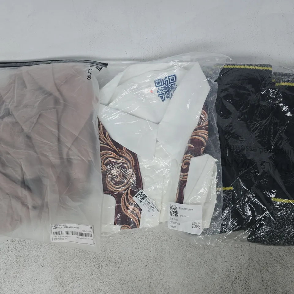 APPROXIMATELY 20 ASSORTED CLOTHING AND FASHION PRODUCTS IN VARIOUS STYLES AND SIZES - COLLECTION ONLY