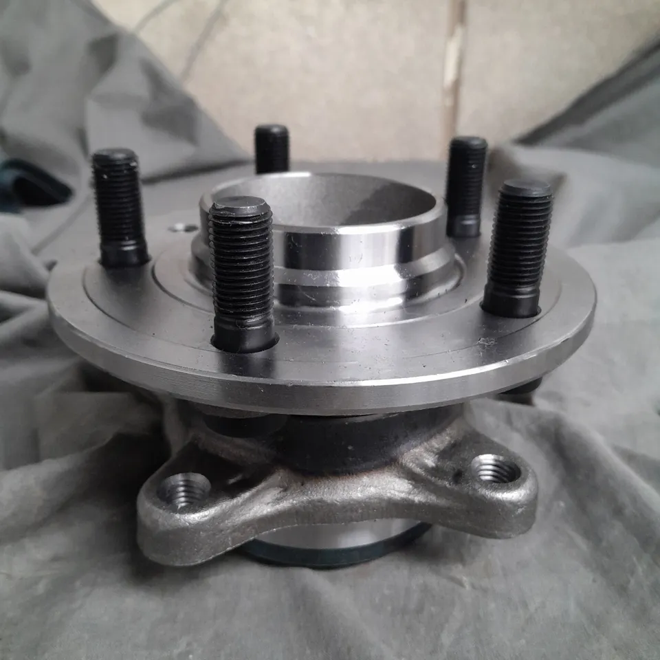 WHEEL HUB ASSY 