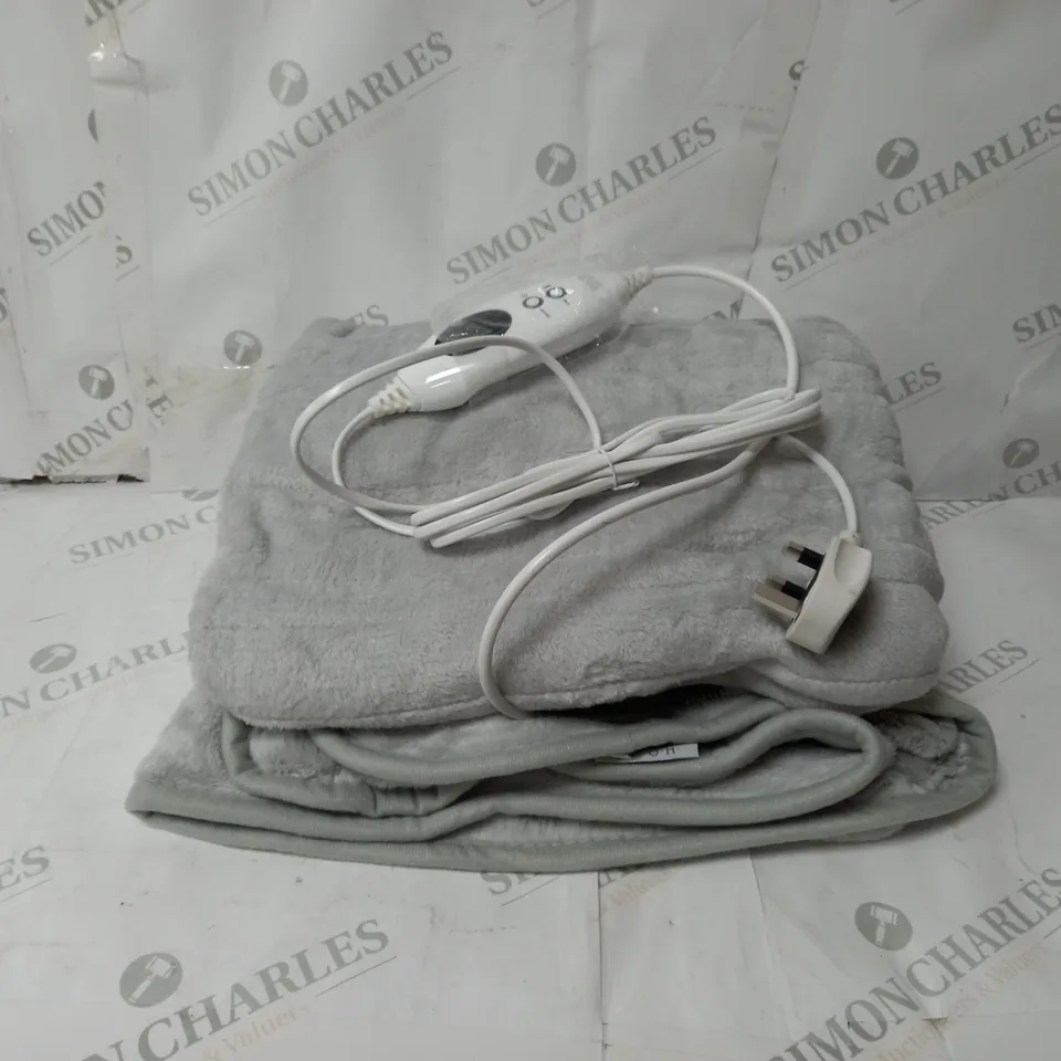BOXED COZEE HOME HEATED BLANKET IN LIGHT GREY