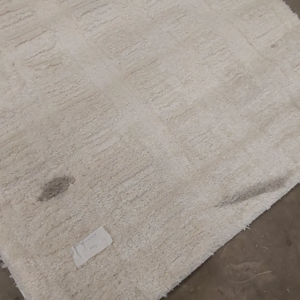 QUALITY DESIGNER AREA RUG - APPROXIMATELY 160 x 120cm