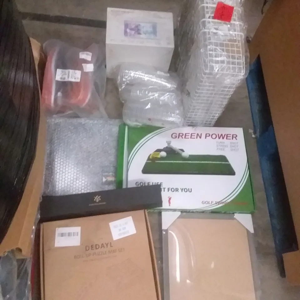PALLET OF ASSORTED ITEMS INCLUDING RUNNING SHOES, MULTIUSE STERILISER, PRIDE 2021VINYL, GREEN POWER GOLF SWING TRAINER, DEDAYL ROLL-UP PUZZLE MAT, YSAGI PAD MASTER 