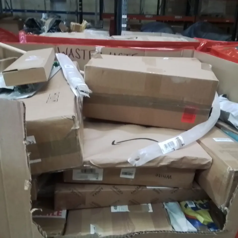 PALLET OF ASSORTED HOUSEHOLD GOODS AND PRODUCTS TO INCLUDE;TORTILLA,PRESS MACHINE,RETRACTABLE SAFETY GATE