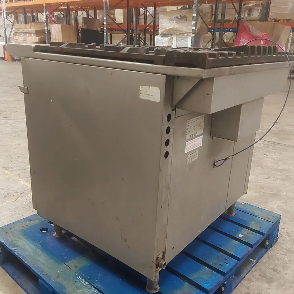 FALCON G1066X CHIEFTAIN SIX BURNER OPEN TOP OVEN RANGE