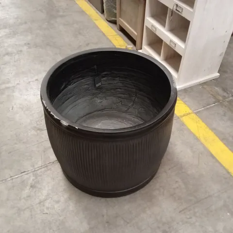 BATHFORD ROUND PLANTER 54cm