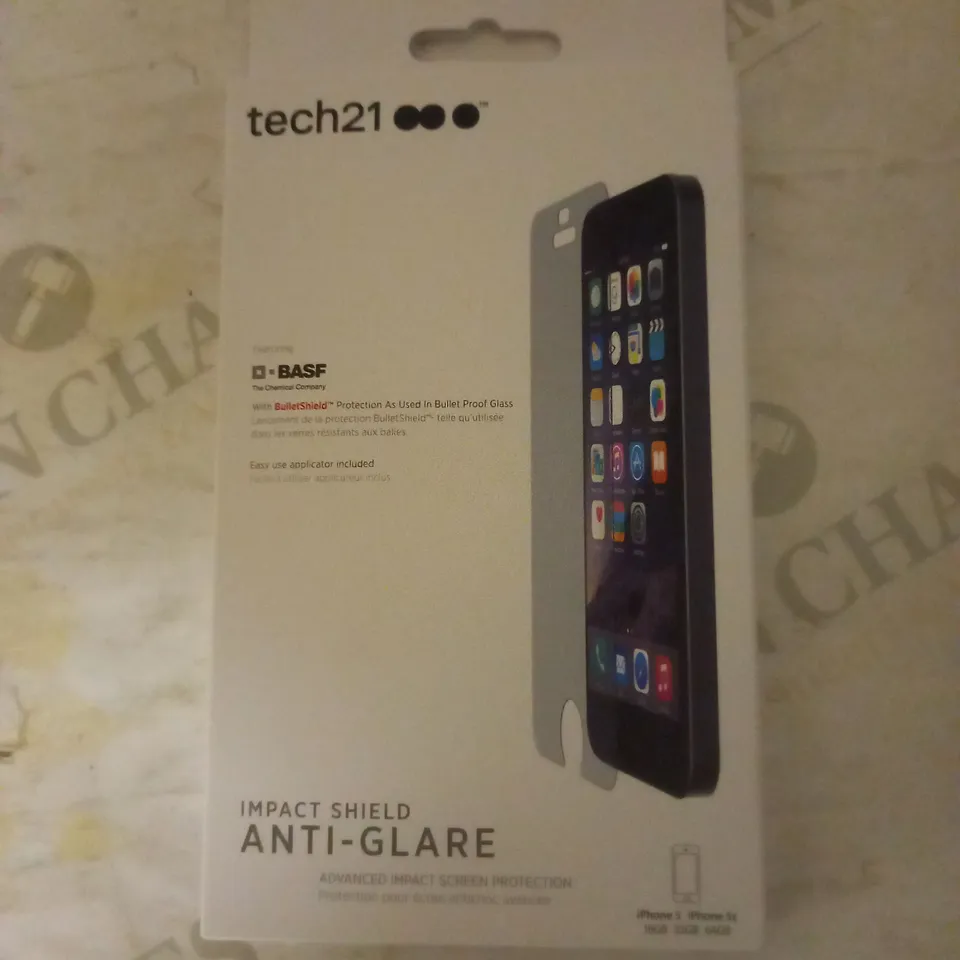 LOT OF 78 TECH21 IMPACT SHIELD ANTIGLARE SCREEN PROTECTORS FOR IPHONE 5/5S/SE-GEN1