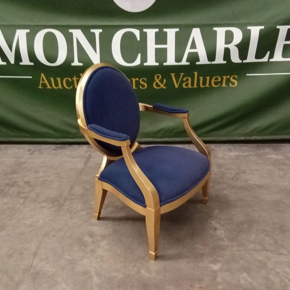 QUALITY HIGH-END DESIGNER FABRIC ACCENT CHAIR