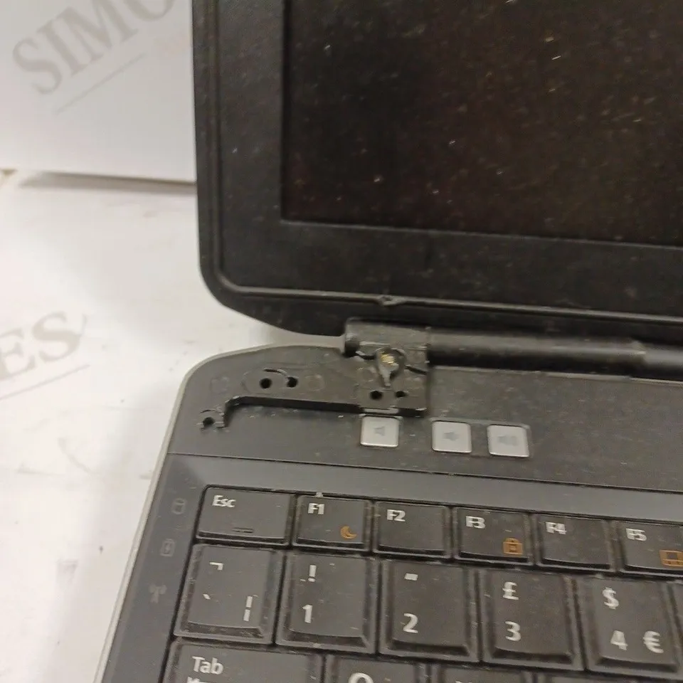 DELL LATITUDE E5530 LAPTOP 