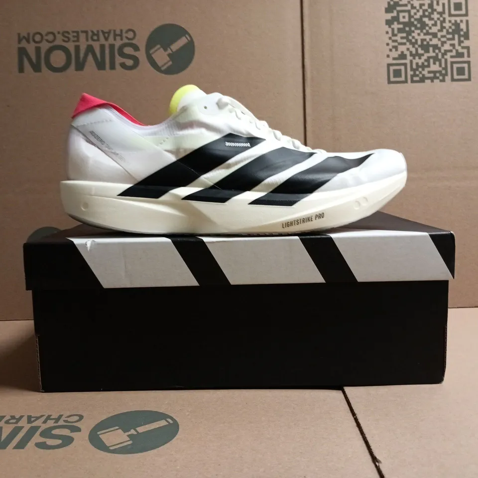 BOXED PAIR OF ADIDAS ADIZERO TAKUMI SEN TRAINERS IN WHITE/BLACK/MULTI SIZE UK 10.5