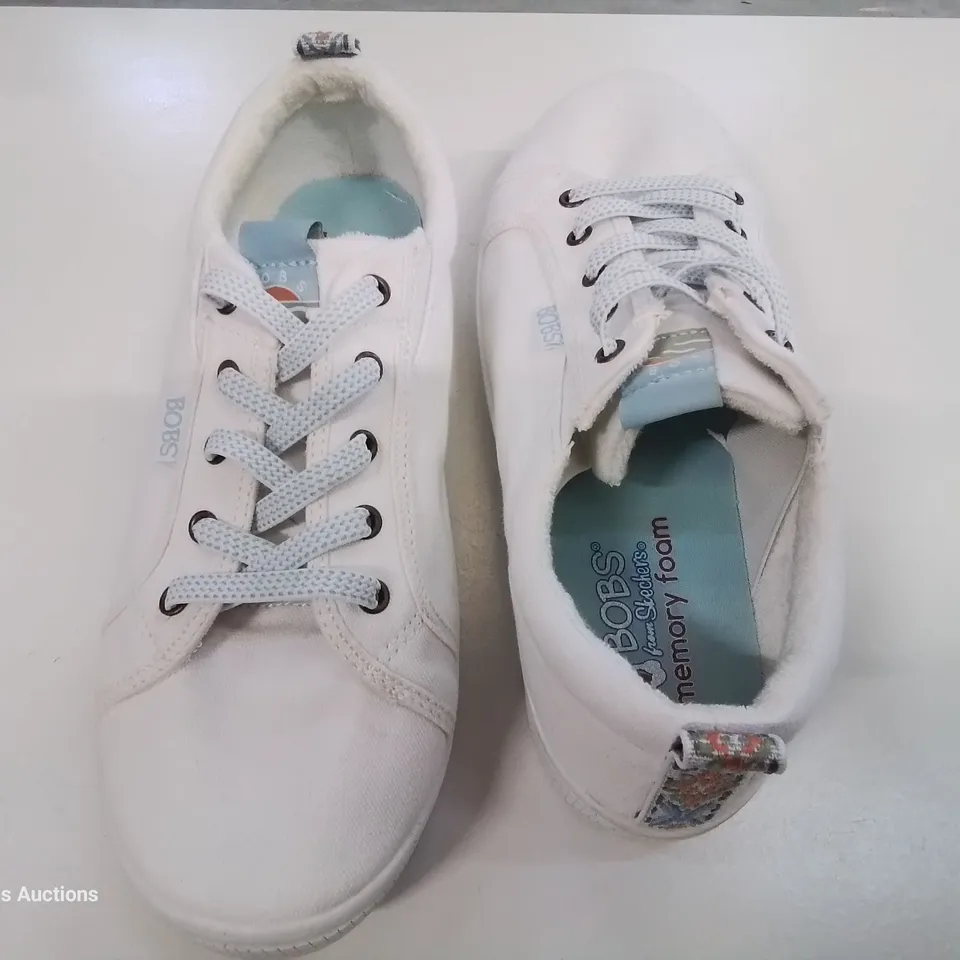 PAIR OF BOBS BY SKECHERS WHITE CANVAS TRAINERS - UK 6