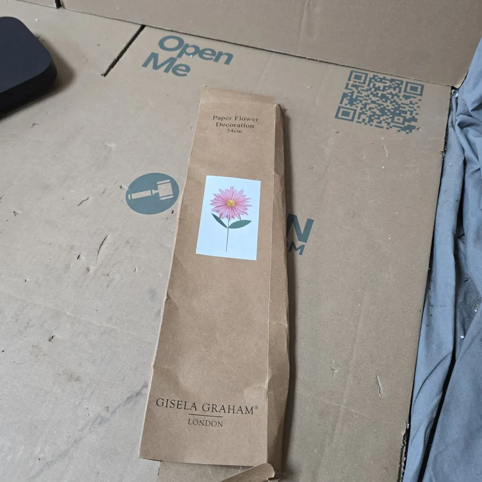 BOX OF APPROXIMATELY 20 ASSORTED HOUSEHOLD ITEMS INCLUDING ADAPTER BOX , SKY ROUTER AND PAPER FLOWER DECORATION 