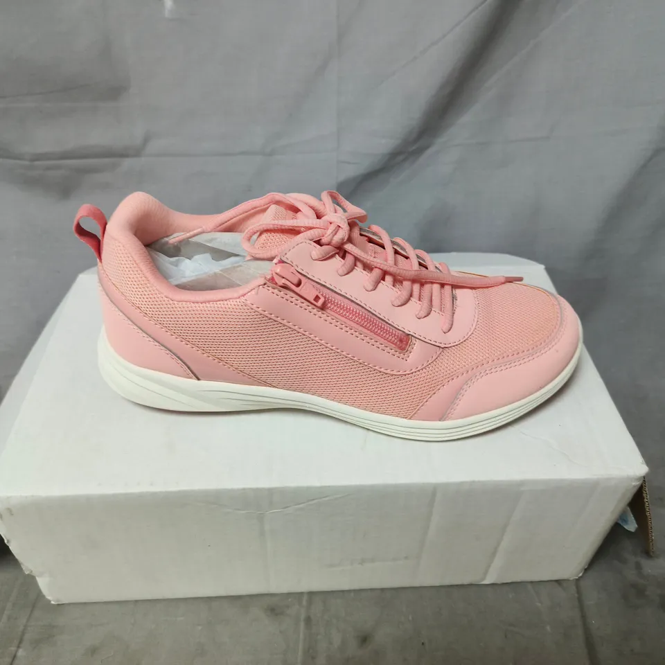 VIONIC WOMEN'S PINK TRAINERS UK SIZE 6