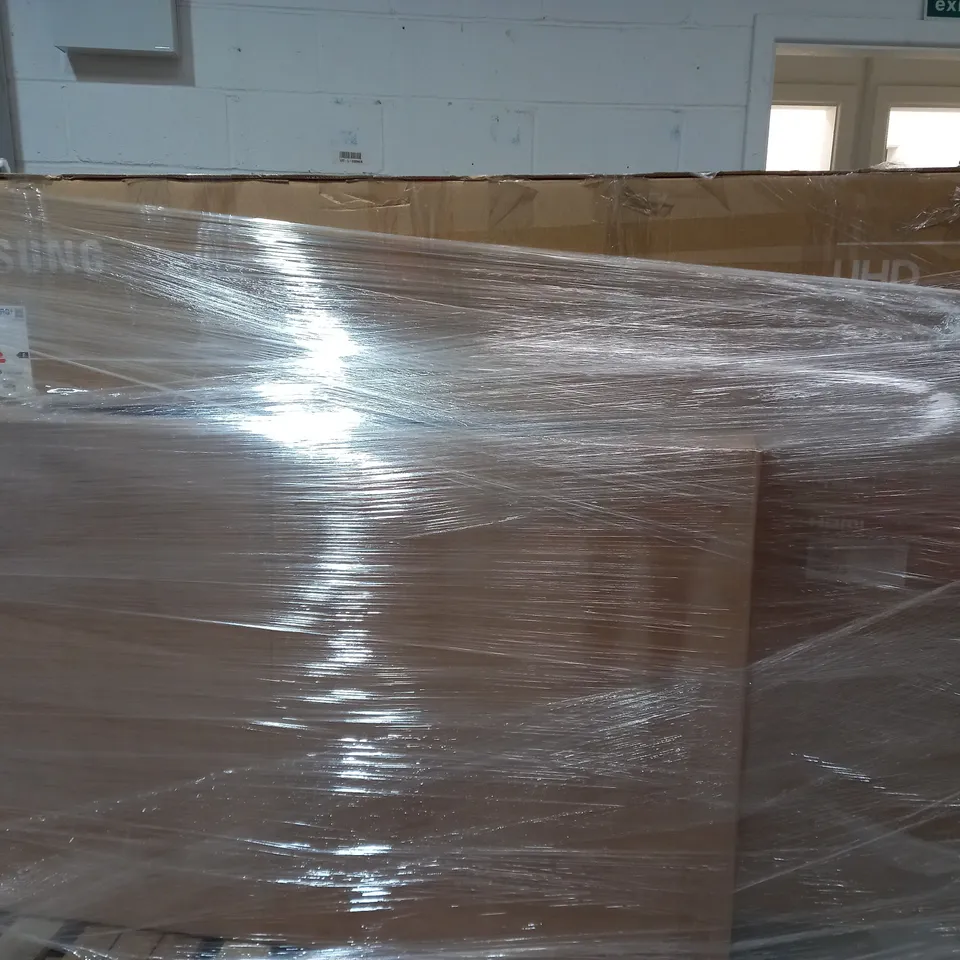 PALLET OF 4 ASSORTED DAMAGED TVS TO INCLUDE - SAMSUNG 55" TU8500 CRYSTAL UHD 4K HDR SMART TV - SAMSUNG QE55Q700T 2020 55 INCH Q700T QLED 8K HDR 1000 SMART TV 